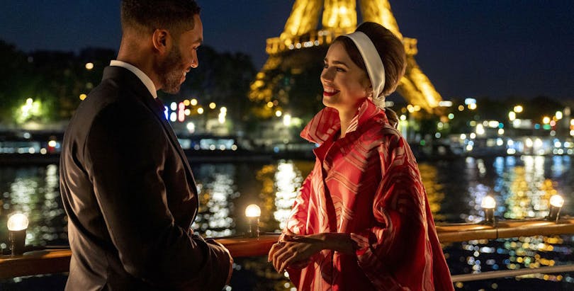 Emily in Paris säsong 3 bland julens nyheter på Netflix i december.