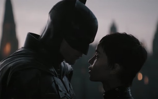 Se Batman & Catwoman slåss i nya filmen
