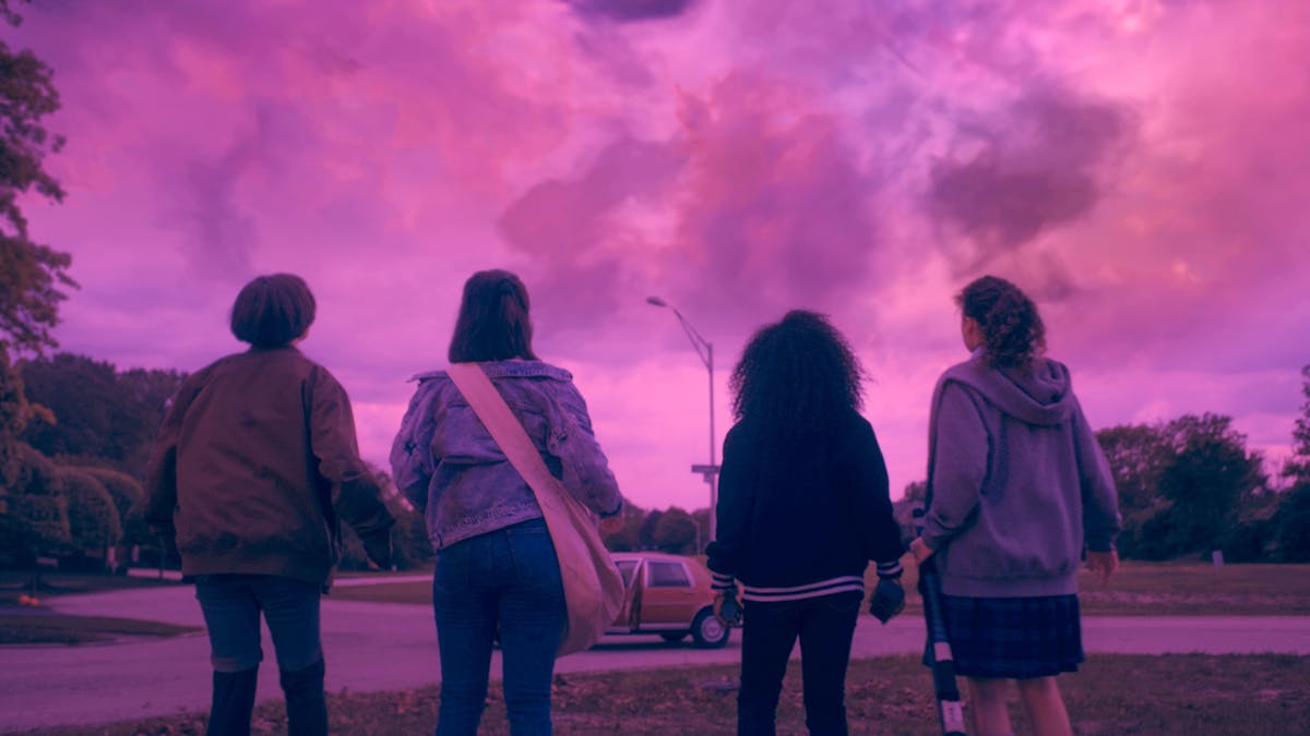 Trailer: då kommer Paper Girls – Amazons nya sci-fi serie