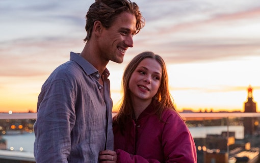 Då har Netflix svenska kriminaldrama ”En helt vanlig familj” premiär